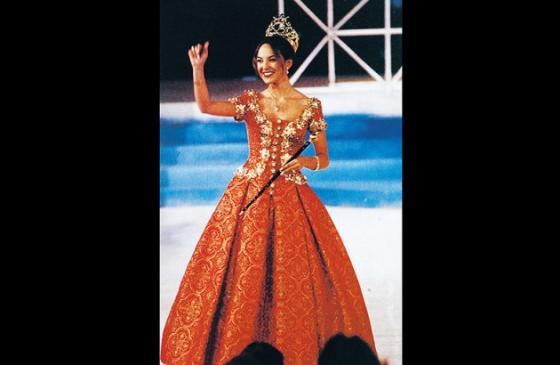 carolina-gomez-by-cortesia-revista-cromos.jpg