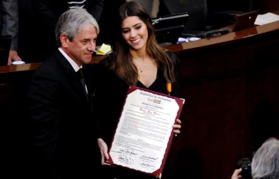 paulina-vega-fue-condecorada-en-el-congreso-500478.jpg