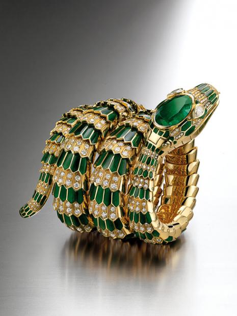 serpenti_de_bulgari_edicion_130_aniversario_1173_490x654.jpg