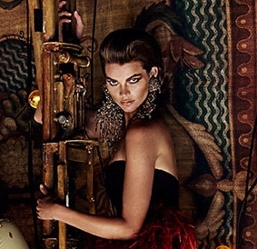 circus-fashion-chris-nicholls02.jpg