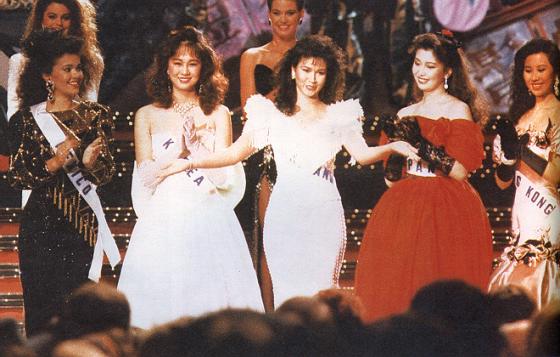 592599c1718dd_MissUniverse1988(35).thumb.jpg.a1711df624cf9f5a2a9d0a328773e45b.jpg
