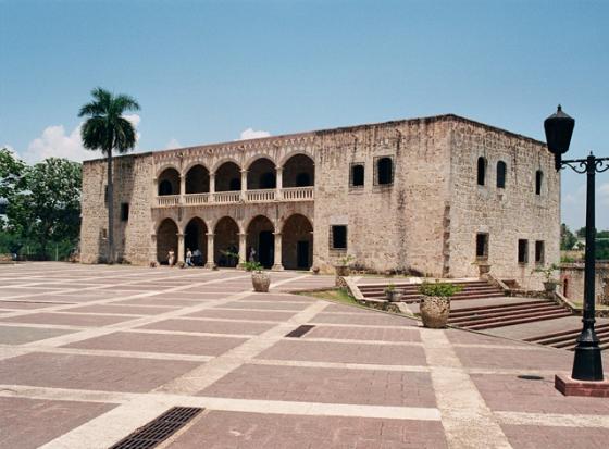 Lugares-para-visitar-en-Zona-Colonial-4.thumb.jpg.98b11ce7fa3ad8908b8d18896bbe2d18.jpg