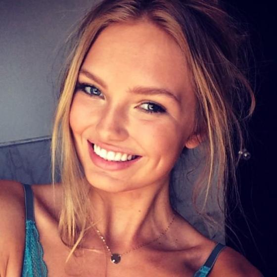 ca7ba3920666a30a50840a17137adbd1--vs-angels-pretty-people.thumb.jpg.099c44a60f53b57bbc1fea54657fa2cd.jpg