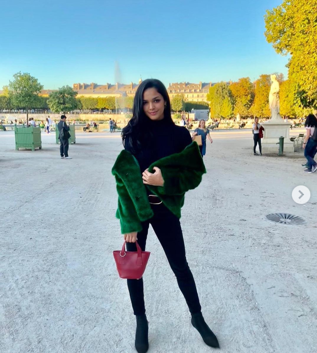 Mi reina cosa bella. Miss Puerto Rico en Paris