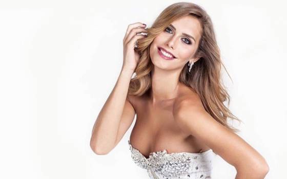 5bcd1c2bbd75f_miss-espala.thumb.jpg.a035c15aa587c93a30af37defff88f57.jpg