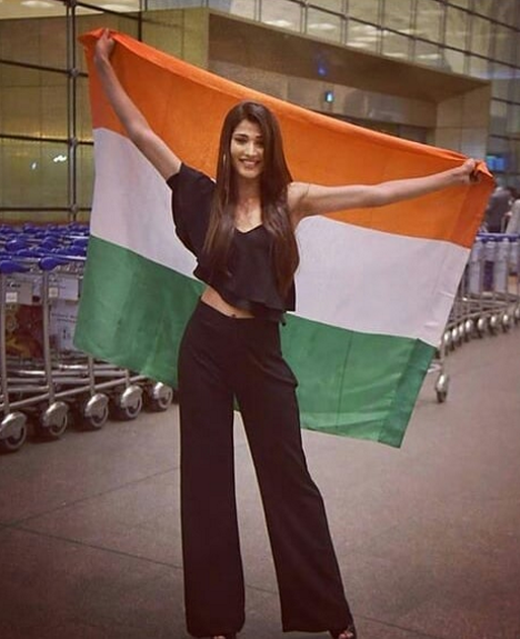 ***MISS INDIA LISTA EN EL AEROPUERTO, RUMBO A MU 2018***