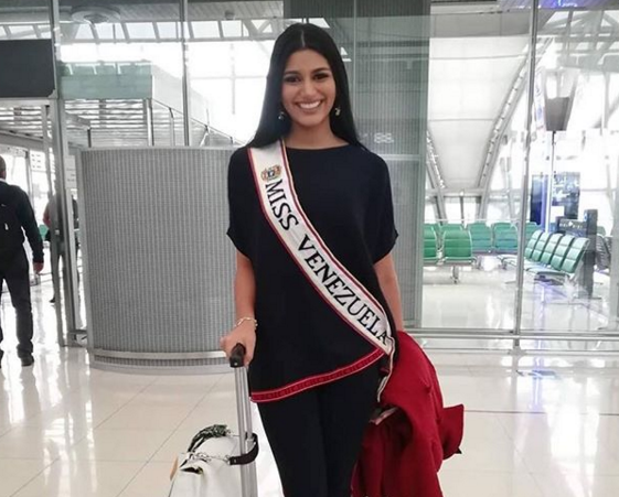 ////// Sthefany ya en suelo tailandes(+ vídeo junto a Miss España) #missvenezuela #missuniverso