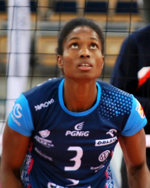 1200584814_Madelaynne_Montao_2015_01.thumb.jpg.abac5ea255b656d02c94e2a85cfa8b9a.jpg