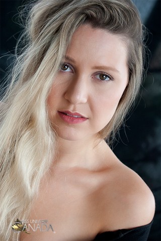 Christina-Logan-2019.jpg.2ac6ba59de1a6b11d8804ed76a54c6f3.jpg