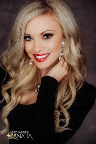 Samantha-Stokes-2019.jpg.36d325cb2db91688cf86b708770be590.jpg