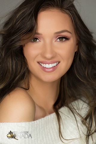 Sara-Winter-2019.jpg.db1be119075aacf5c7ab1f9d6034165b.jpg