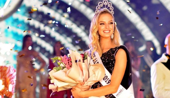 cindy-marina-miss-universe-albania-2019.thumb.jpg.b163b441f55790bec2a49879229457f2.jpg