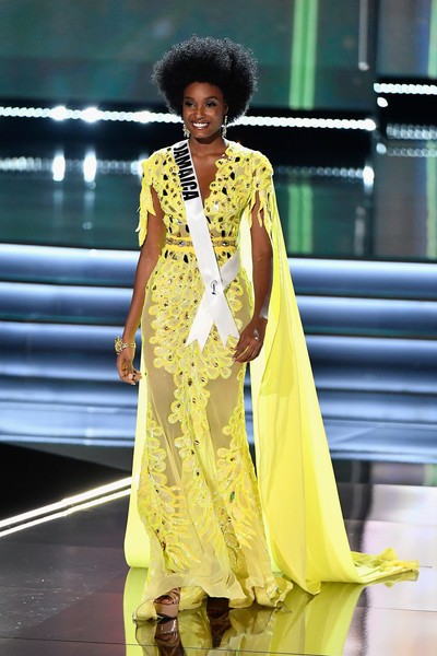 194912340_DavinaBennett2017MissUniversePageantDkEV-QCWMFzl.jpg.ad623e0bd2783622d2fe4819cc889514.jpg