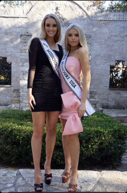Missouri_Queens_720x.thumb.jpg.091806d0a0f7fe8b99399e479b8e80f6.jpg