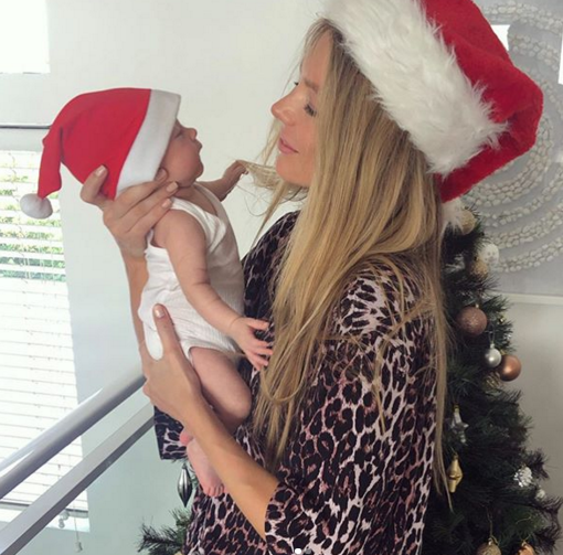 foticos recientes de mi consentida Jennifer Hawkins (MU 2004)