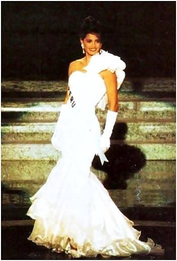 351full-deborah-de-souza--peixoto.jpg.54ac824e3b26316a916d3926480ba1b8.jpg