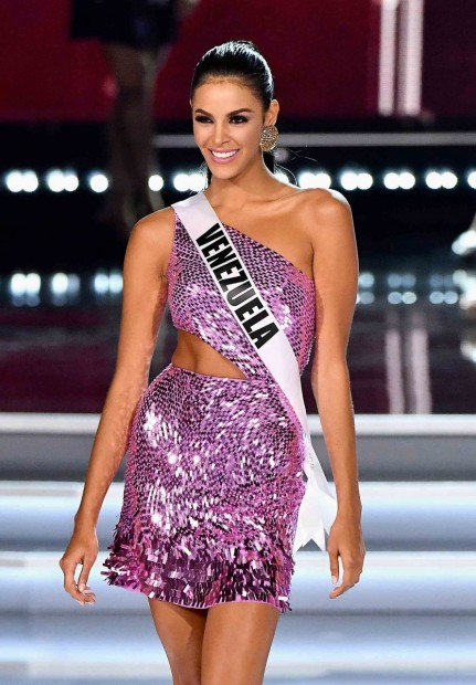MIss4.thumb.jpg.61cfed4118a18a0a3d45582afd3ec5ca.jpg