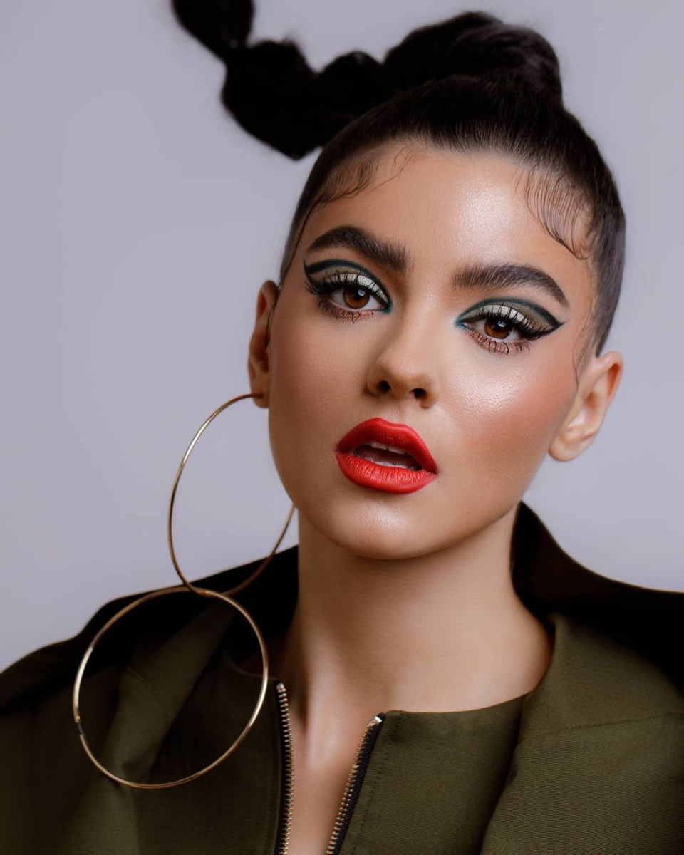 ✨ ✨✨ ¡MODELESQUE! MISS ROMANIA 2020 BIANCA TIRSIN EN SUS MÁS RECIENTES FOTOS ✨✨
