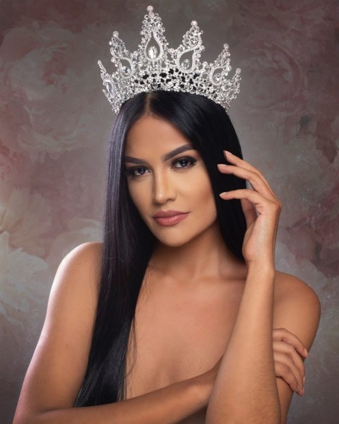 VENEZUELA-MAIN-819x1024.thumb.jpg.5cbd9aabcc08e822b52ce7b6343d2634.jpg