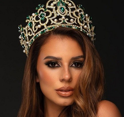 Adriana Moya es Miss Grand Costa Rica 2021