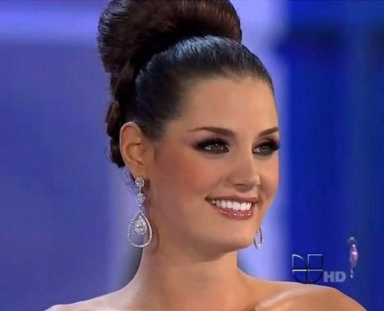 karin-ontiveros-e1315597991619.thumb.jpg.ad9b76e1c58e09a28537b4ad5f438fc1.jpg