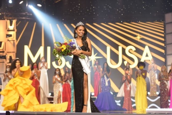 9e565969-f79f-480d-9f9c-70605dc15635-2020_MissTeenUSA_Telecast_0142.jpg