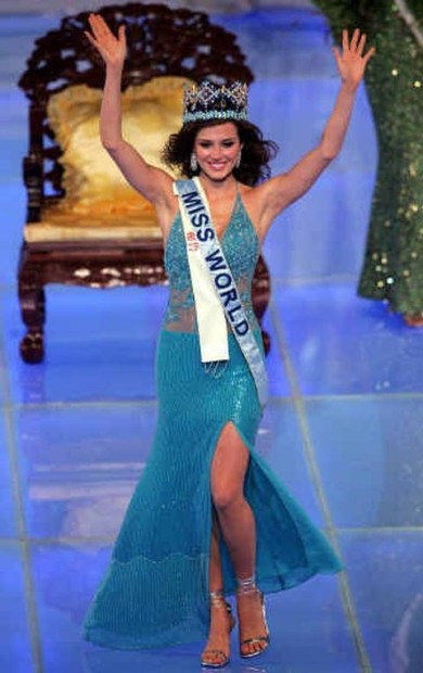 CHINA_MISS_WORLD_12-05-2004_KS37KAQ.thumb.jpeg.94ed61dc6ccbef8dad16fb4d1bbe188f.jpeg