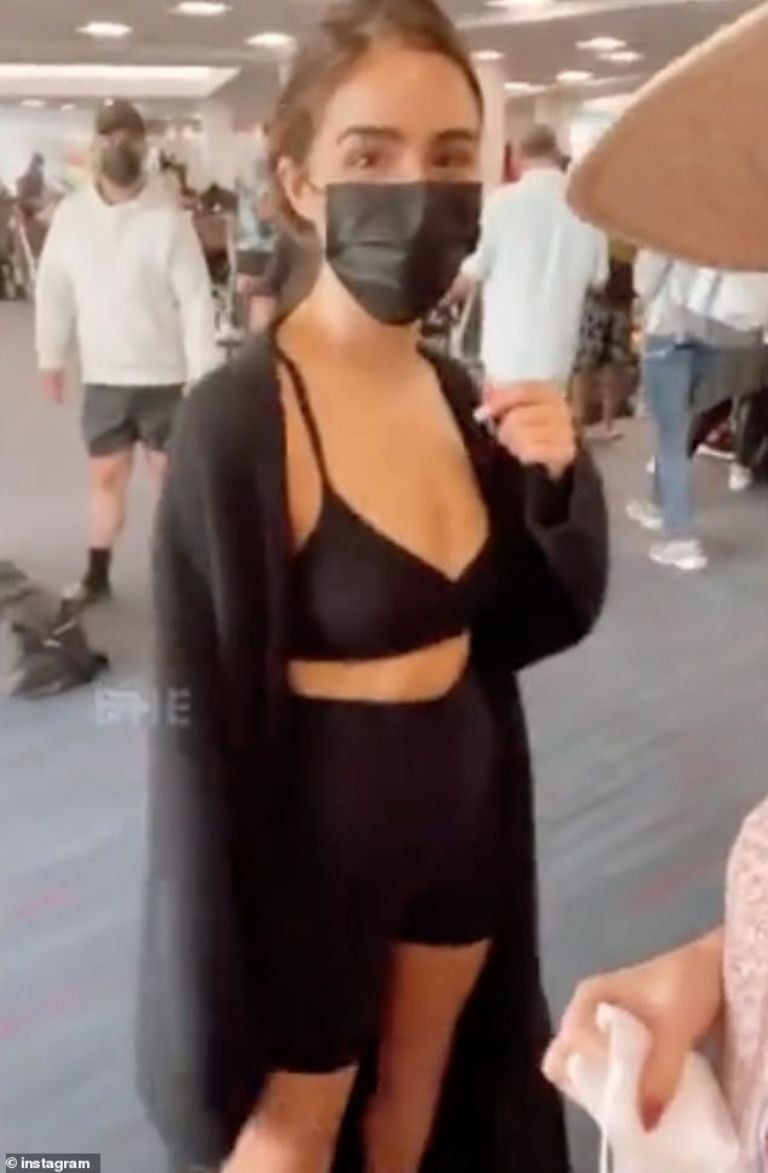 ✨✨✨ ! OMG  ! IMPIDEN A OLIVIA CULPO ABORDAR AVIÓN POR SU SENSUAL FORMA DE VESTIR✨✨✨