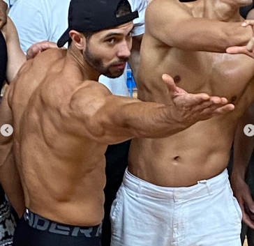 1aa.png.87f935d03a888e06af5f3b506352e1d5.png