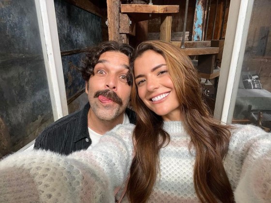 Mejor compañero no me puedo tocar!!!!!! @andressalasl 🥹 amigo querido gracias por un mes de rodaje de pura risa y buena vibra siempre!!! conocerte como el actor increíble que eres ha sido lo máximo pero sobretod.jpg