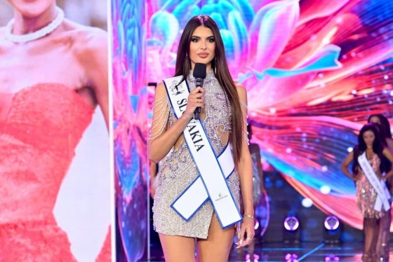 Miss-Supranational-Petra-Sivakova (3).jpg