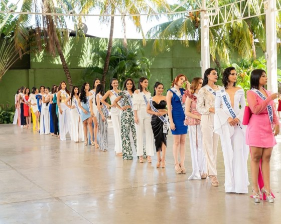 Mujeres de todas partes del país se reunieron al gran casting de Bellezas Globales de Nicaragua!   donde fueron seleccionadas 24 jóvenes quienes se disputarán las 4 coronas nacionales   iUn Evento, 4 Reinas!   @kevi.jpg