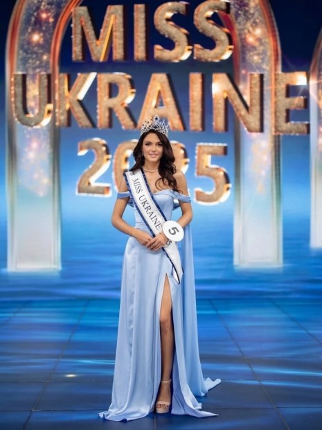 Valeriia Lisovska @lisovska_valeriia_ , an 18-year-old student from Odesa, has been crowned Miss.jpg