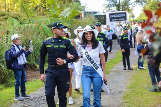 Las candidatas al 54 @reinadointernacionaldelcafe visitaron la Reserva Ecológica de Río Blanco c (17).jpg