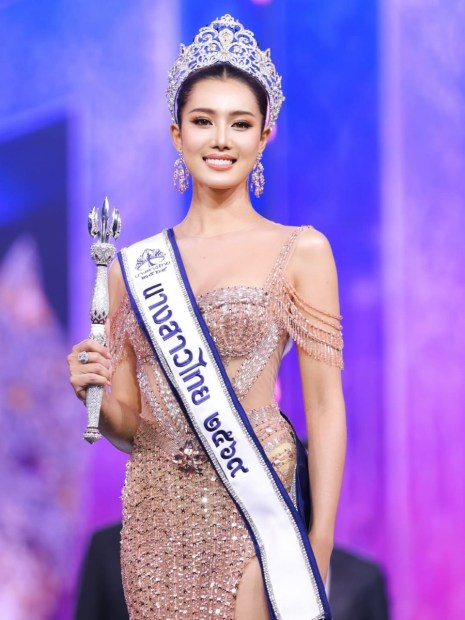 👑 Congratulations to Miss Thailand 2026 🇹🇭@__mxn.t26 ✨ขอแสดงความยินดีกับ มายมิ้นต์-จิราภรณ์ ศ (1).jpg