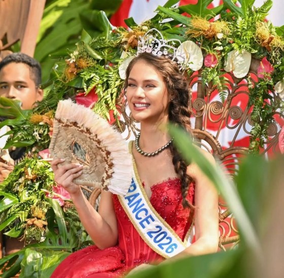 RÉCAP DU RETOUR À TAHITI DE MISS FRANCE 2026 👑 @hinaupokodevezeoff, Miss France 2026, accueilli (1).jpg