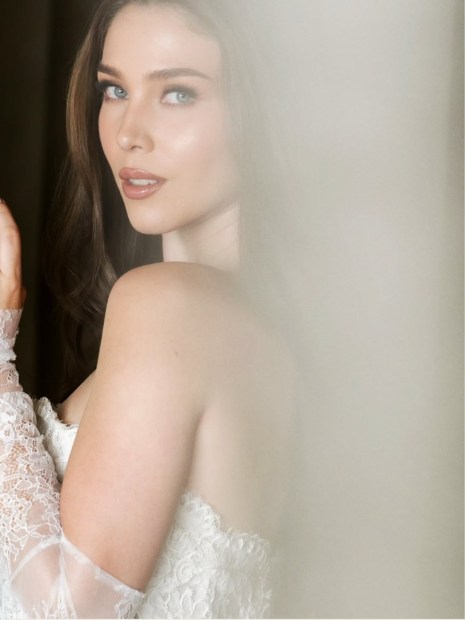 Ximena Aranda Dress by Miguel Hernán Make up by Andrei Sansores Assisted by Pau Lasso Hair by Ri (3).jpg