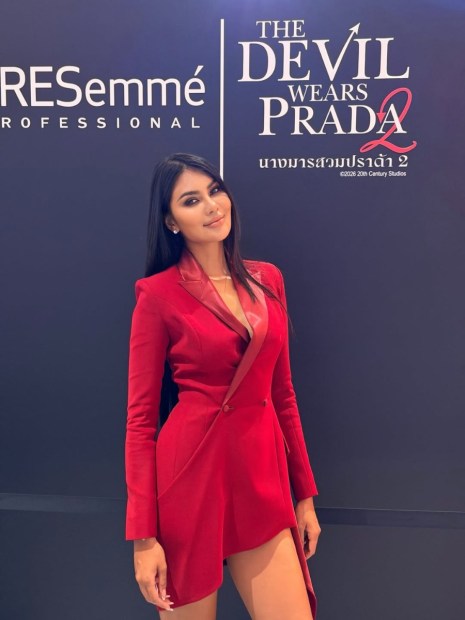 The Devil Wears Prada 2 Dress @poemcouture @poem_official Make up @madebyjerry__ #thedevilwearsp.jpg