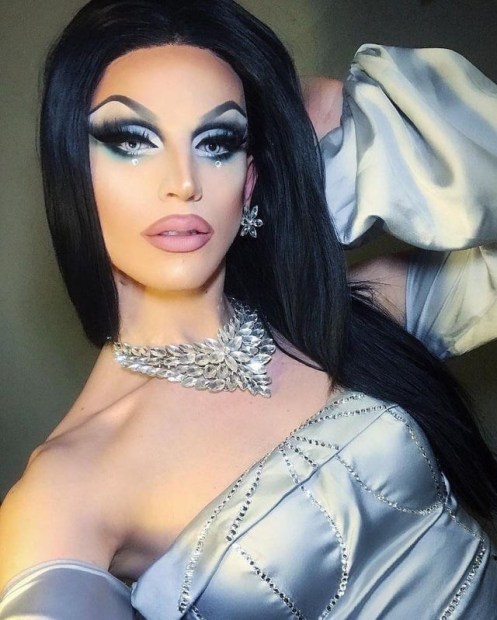 just-aquaria-being-a-woman-v0-at4pqydhubj11.thumb.jpg.8fd16262cfdf4b143e7d8ae0879b5abe.jpg